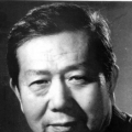严雨霏张婉莹罗智莹